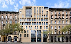 Akeah Verdi Budapest